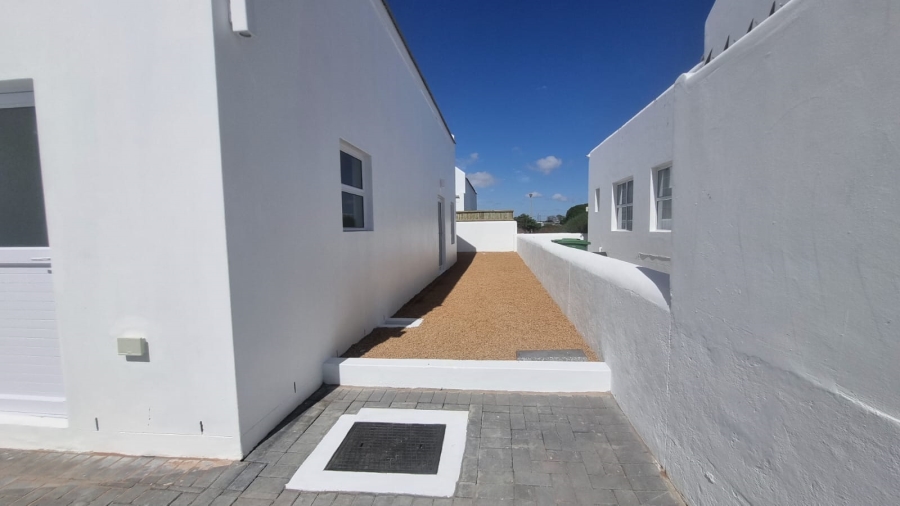 2 Bedroom Property for Sale in Paternoster Western Cape